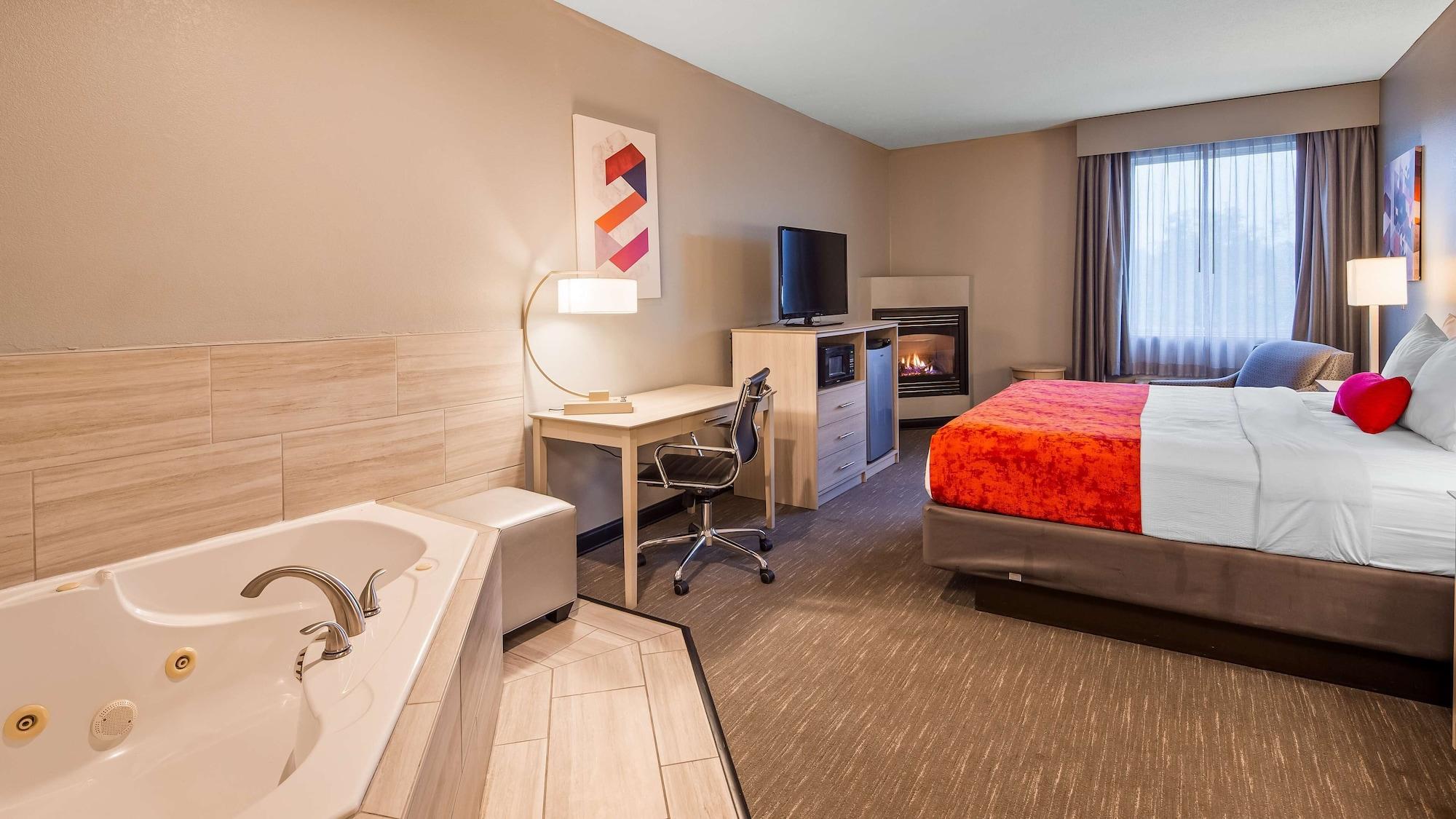Best Western Plus New Cumberland Εξωτερικό φωτογραφία