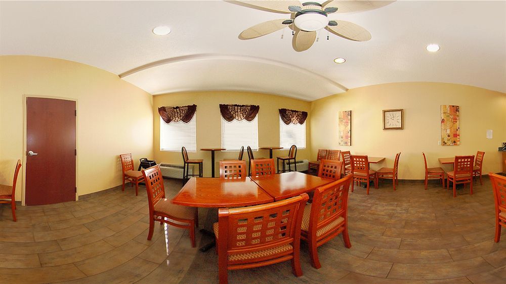 Best Western Plus New Cumberland Εξωτερικό φωτογραφία